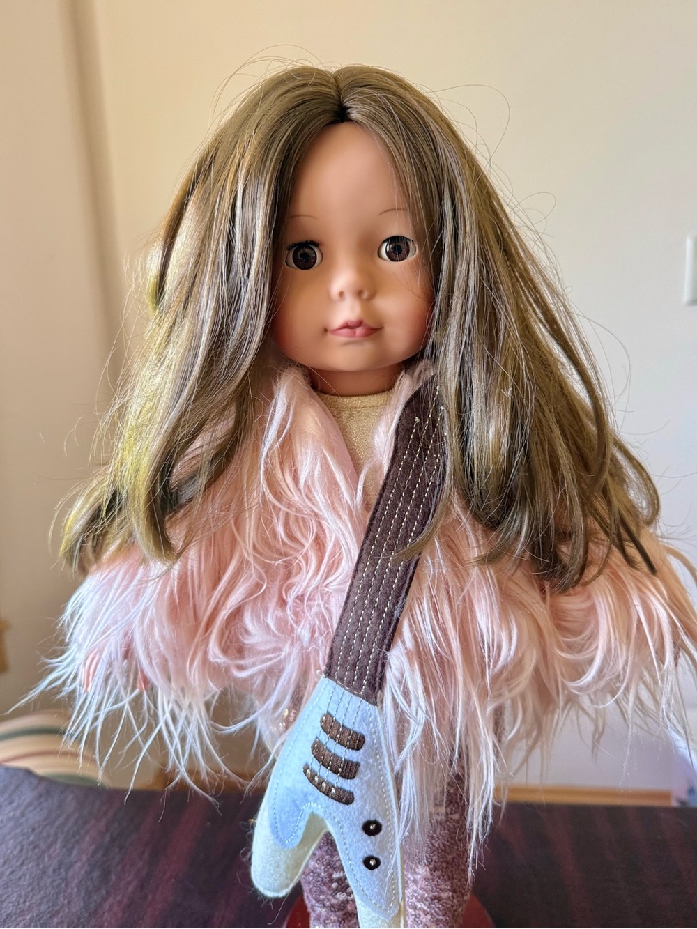 Pottery Barn Kids Special Edition Lola Rockstar Götz Doll